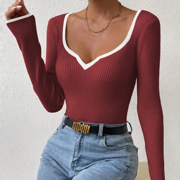 Red Casual Women's Contrast Trim Sweetheart Neck Fitted Long Sleeve Sweater - Picture 6 of 6